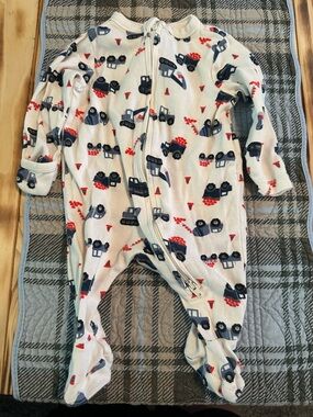 Old Navy 2 way Zip-Up Footed Sleeper Construction Truck Print